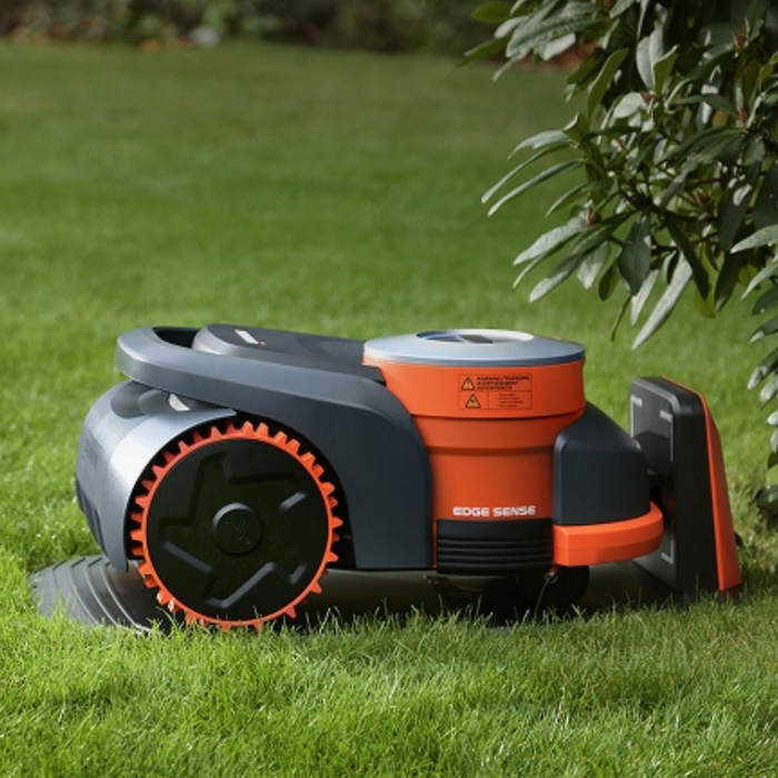 Best Robotic Mowers for Medium UK Lawns