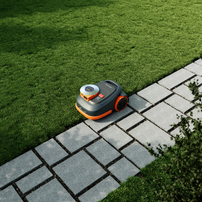 The Downsides of Robotic Lawn Mowers (and How to Overcome Them)
